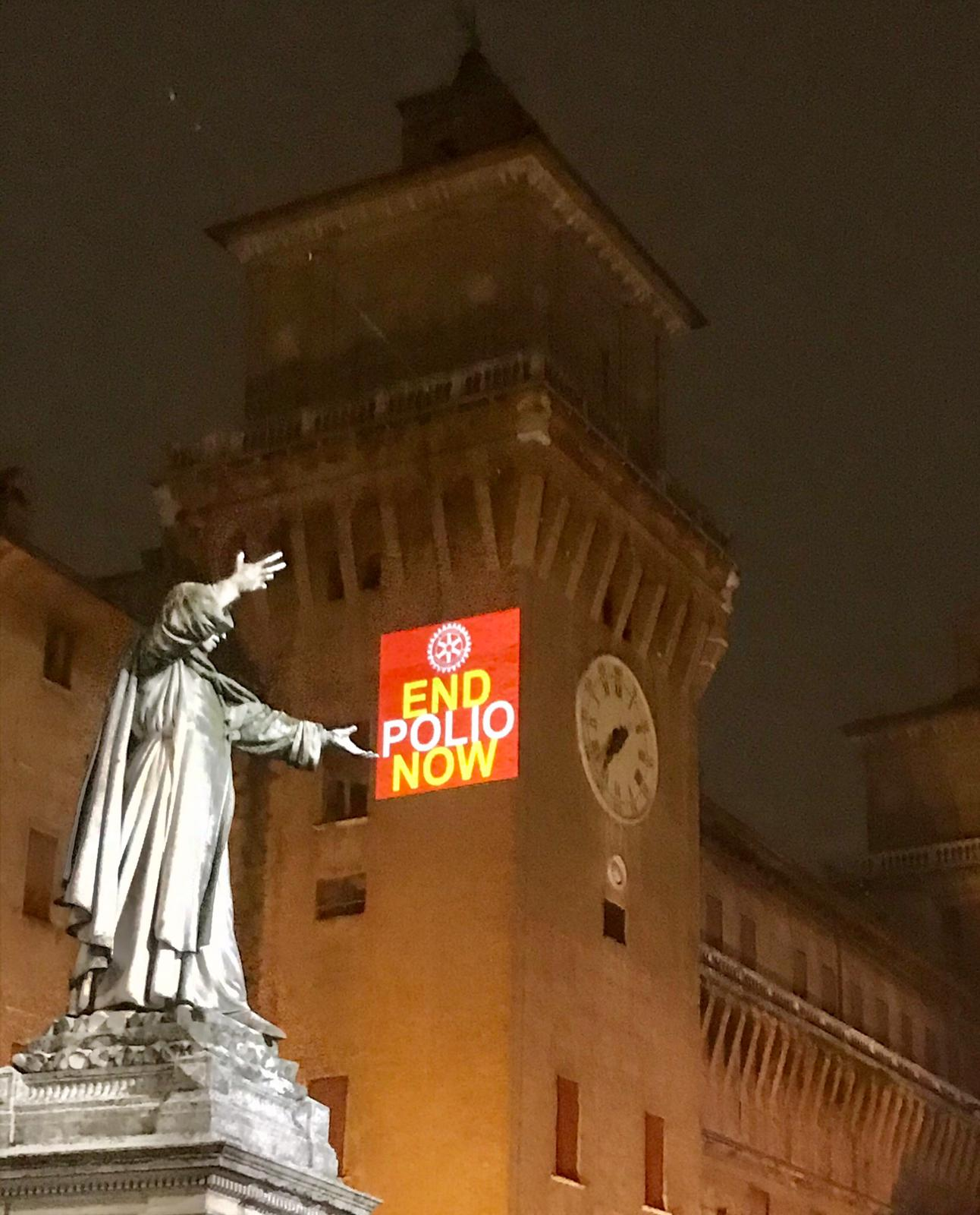 Proiezione sul Castello Estense del logo END POLIO NOW