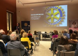 PRESENTAZIONE SERVICE OTTOBRE ROSA